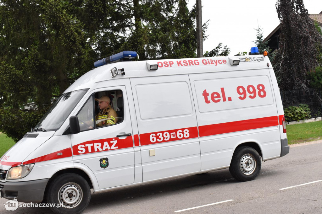 Strażacki ślub w Giżycach