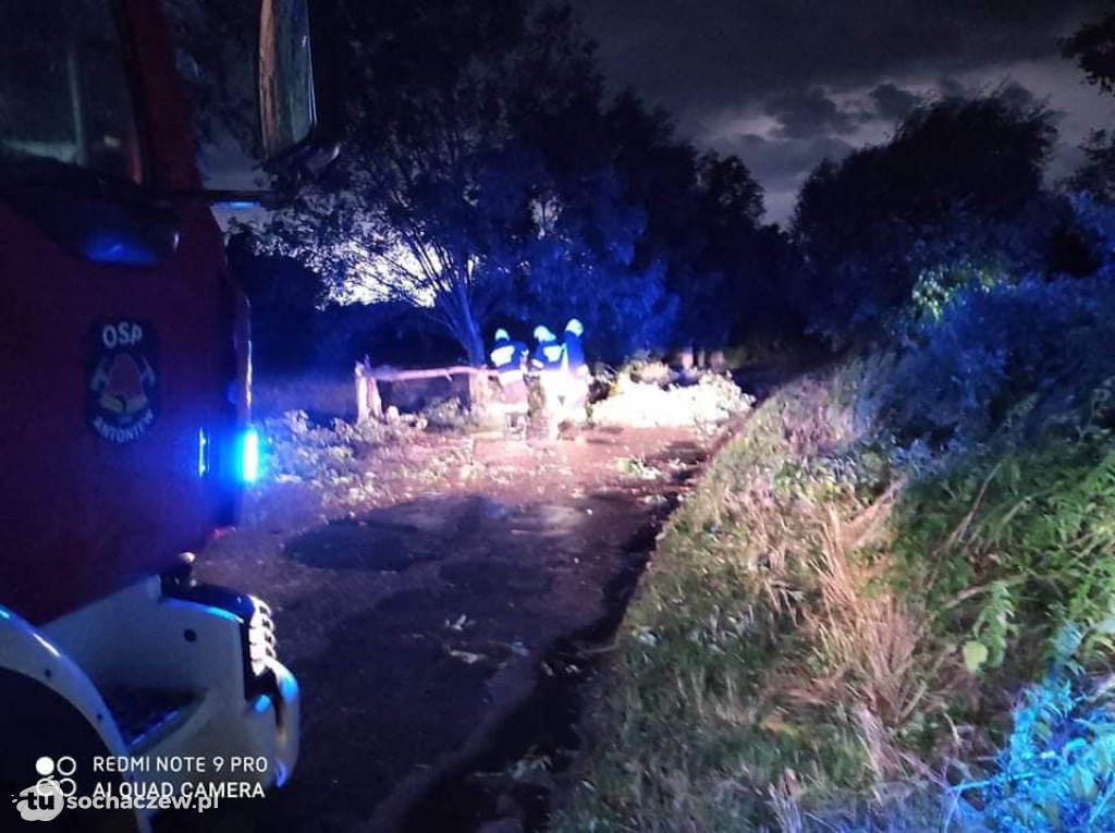 Strażacy walczą ze skutkami nocnej burzy