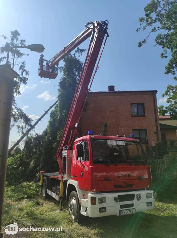 Sanniki usuwanie zniszczeń po burzy