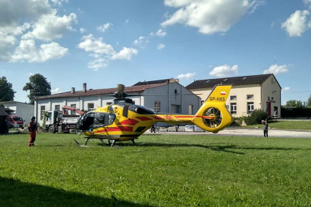Na pomoc mężczyźnie w Paprotni