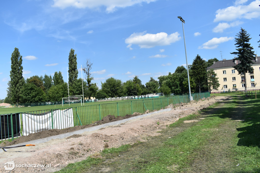 Chodaków: trwają prace na stadionie