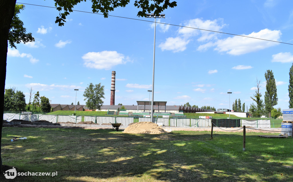 Chodaków: trwają prace na stadionie