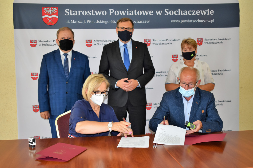 Umowa na budowę drogi Mistrzewice - Helenka podpisana