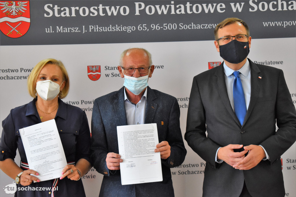 Umowa na budowę drogi Mistrzewice - Helenka podpisana
