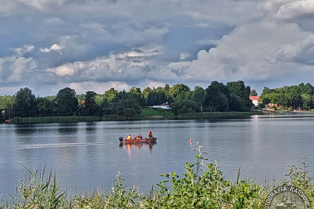 Poszukiwania 47-latka z gminy Nowa Sucha nad jeziorem Białym