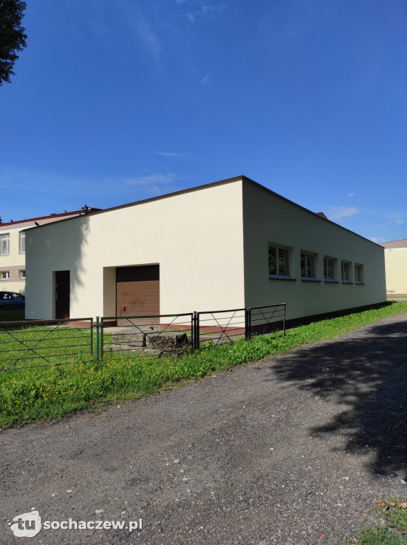 Ogrodnik z nową przestrzenią