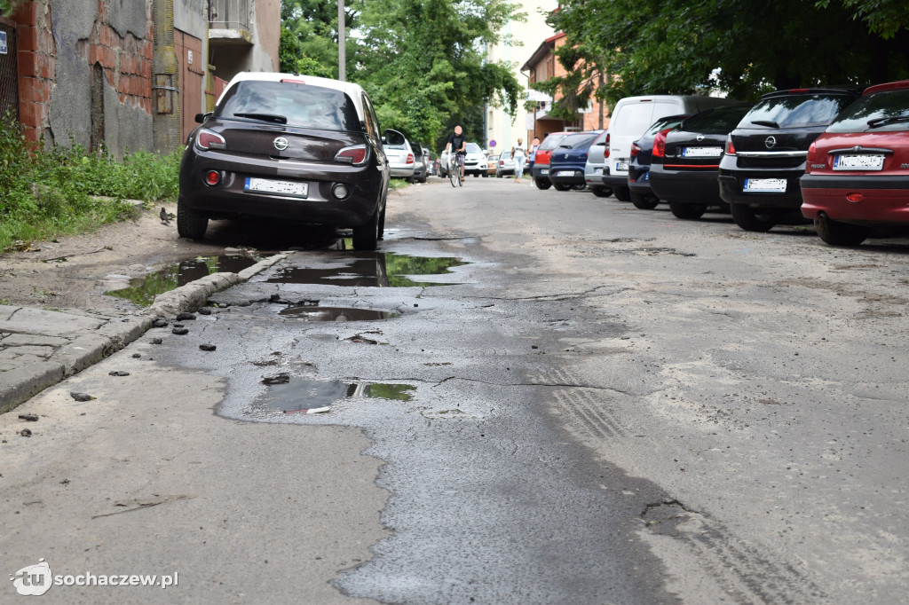 Narutowicza, Batorego: dziury, łaty i kałuże odejdą w zapomnienie