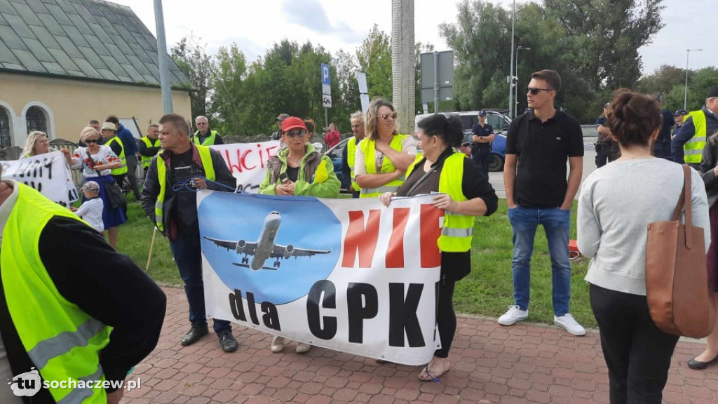 Protest przeciw CPK na węźle Wiskitki