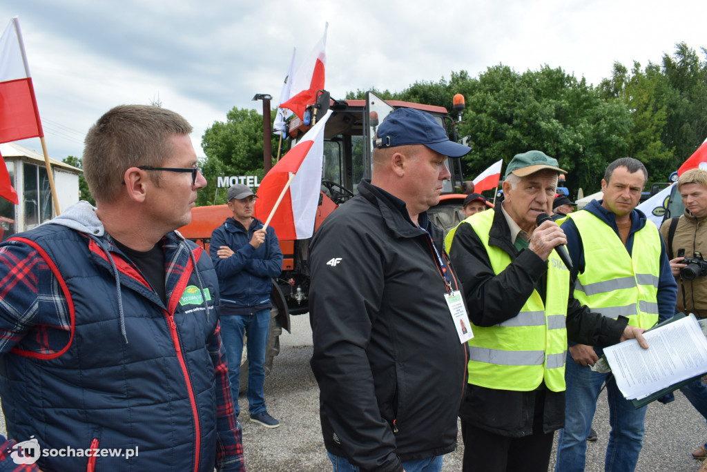 Kuznocin: protestują rolnicy i przeciwnicy CPK