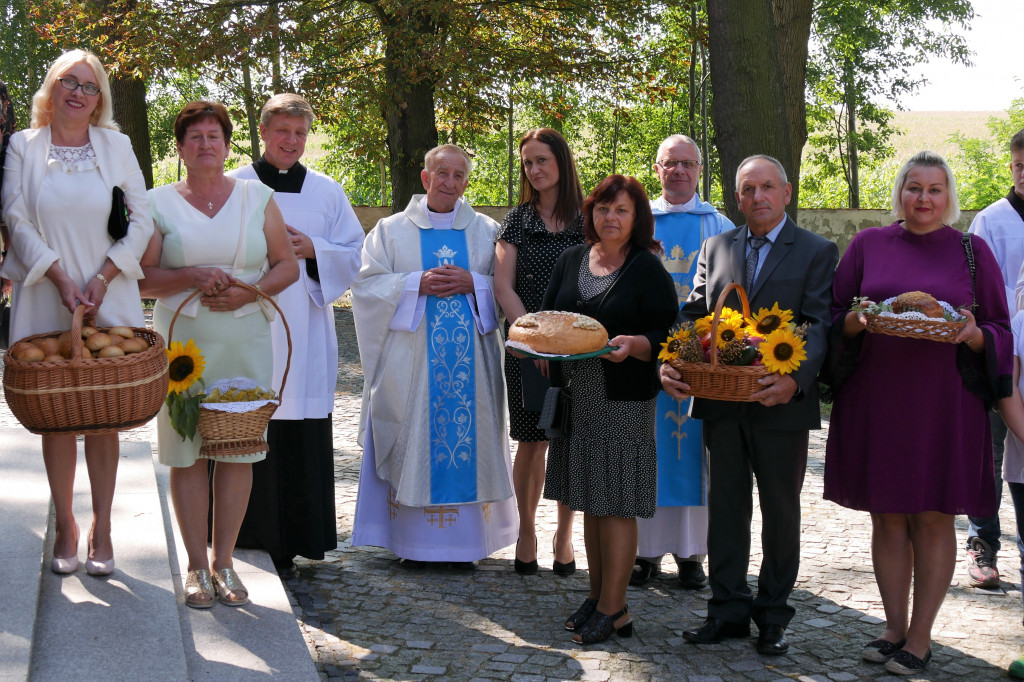 Dożynki w Młodzieszynie