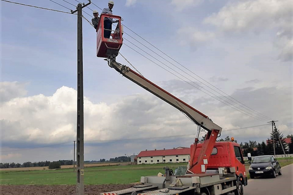 Ludwików-Rybionek po raz pierwszy z oświetleniem