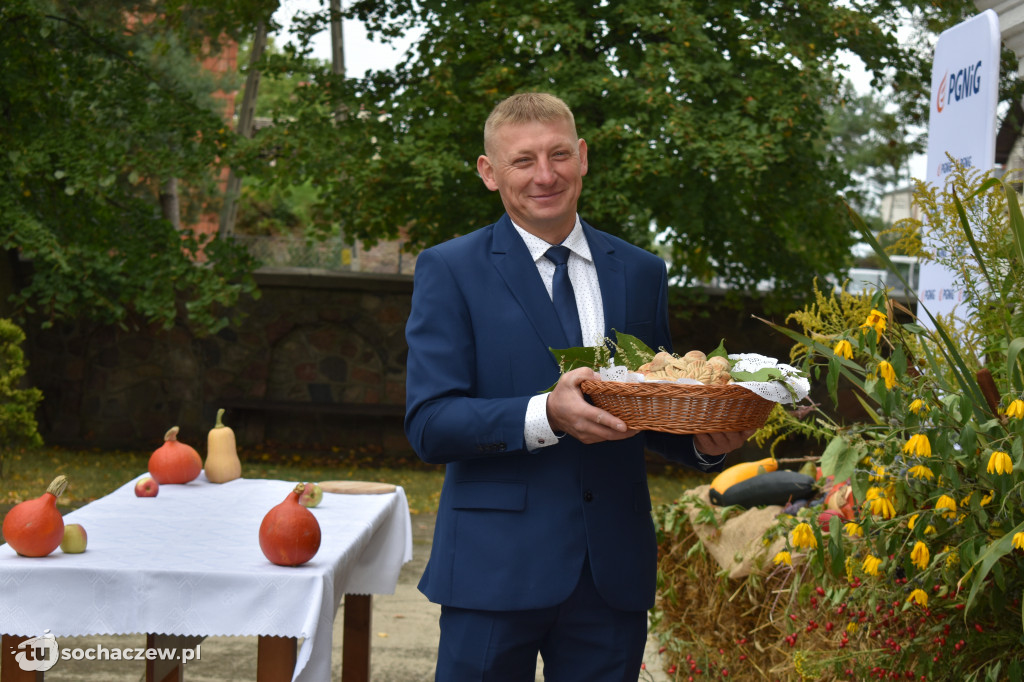 Dożynki powiatowe w Rybnie