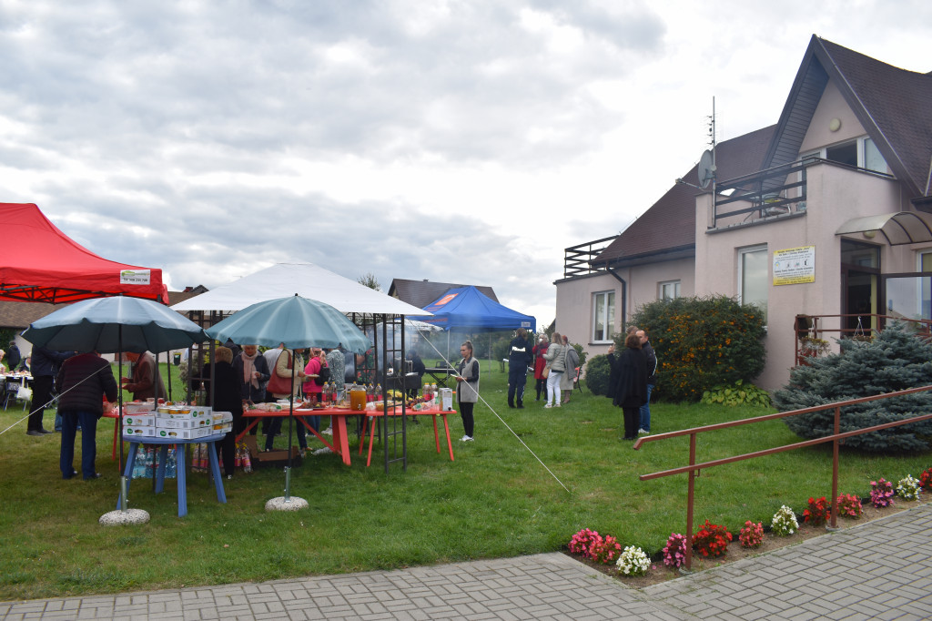Piknik dla seniorów w Kuznocinie