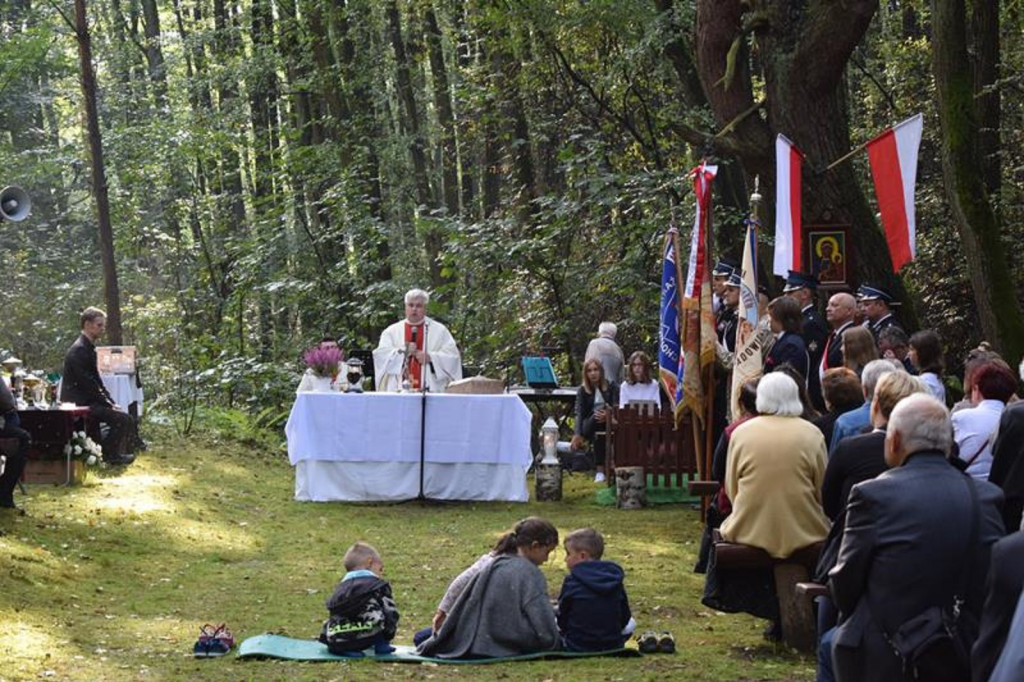 Kromnów: oddali hołd poległym