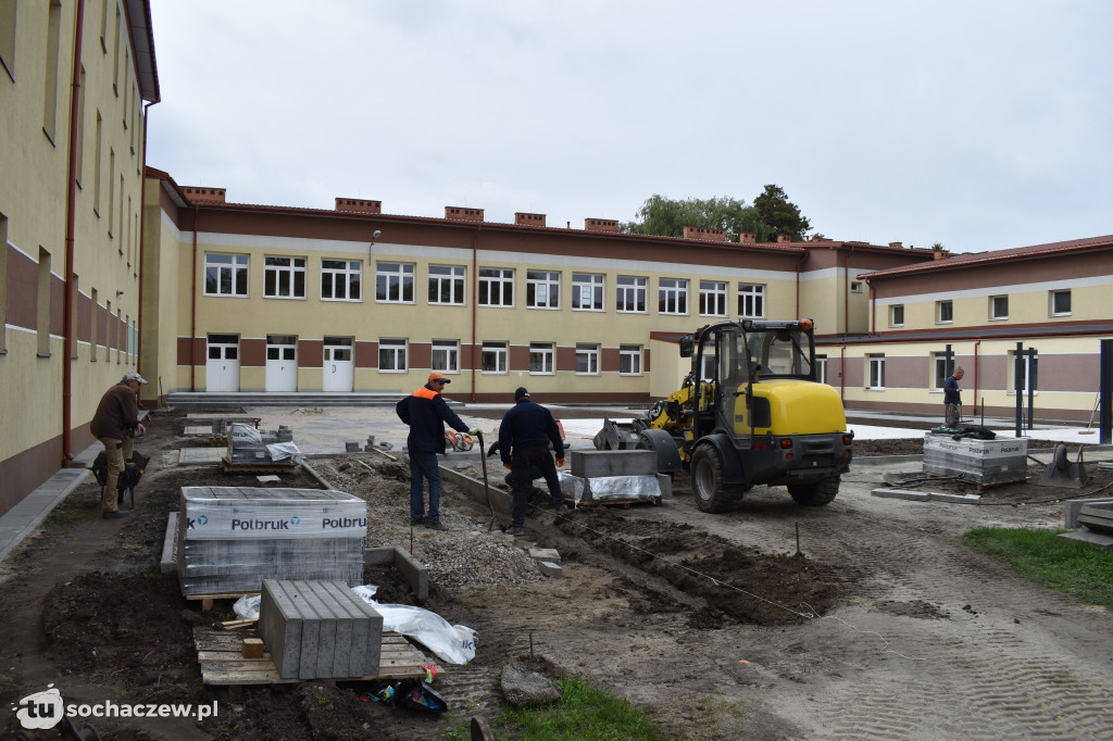 Zielone patio przy Ogrodniku na finiszu