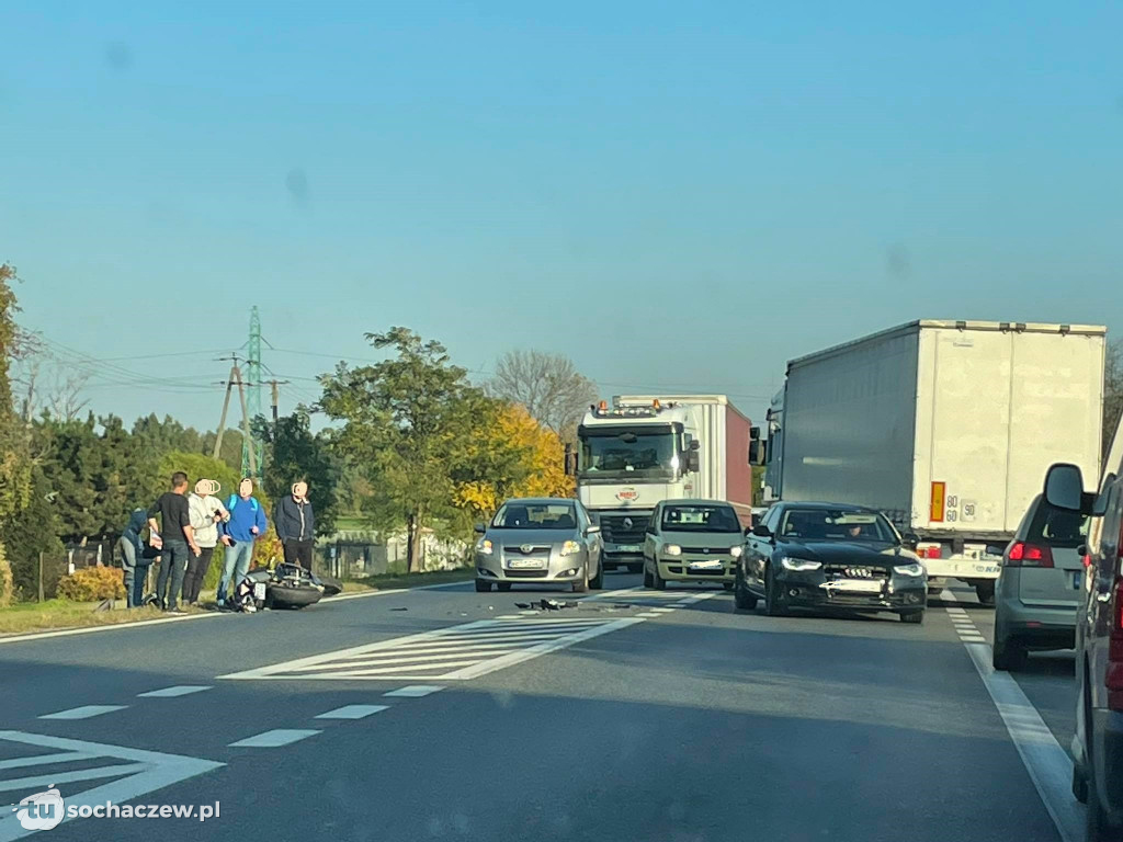Zderzenie motocykla z osobówką na DK92