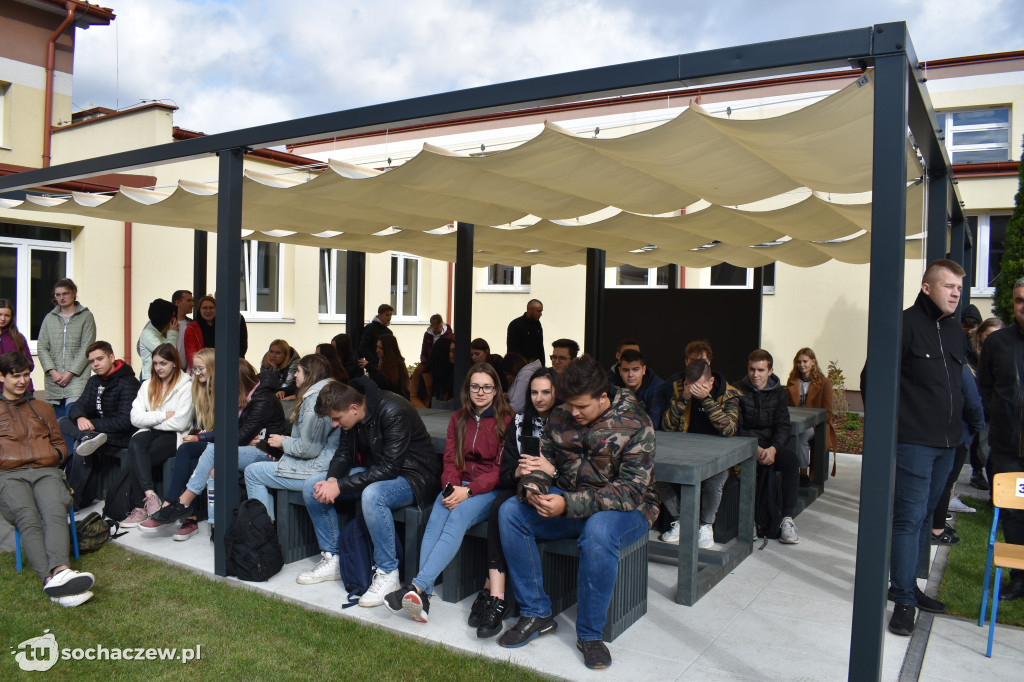 Otwarcie zielonego patio w Ogrodniku