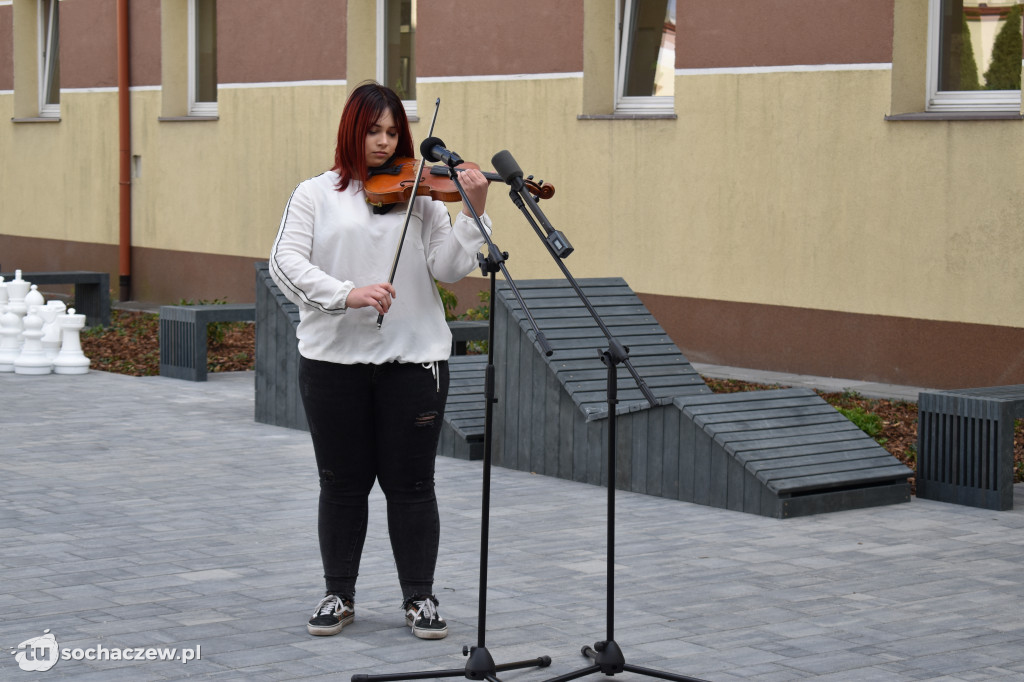Otwarcie zielonego patio w Ogrodniku