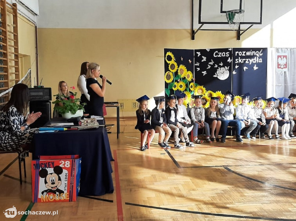 Pasowanie na ucznia w Młodzieszynie