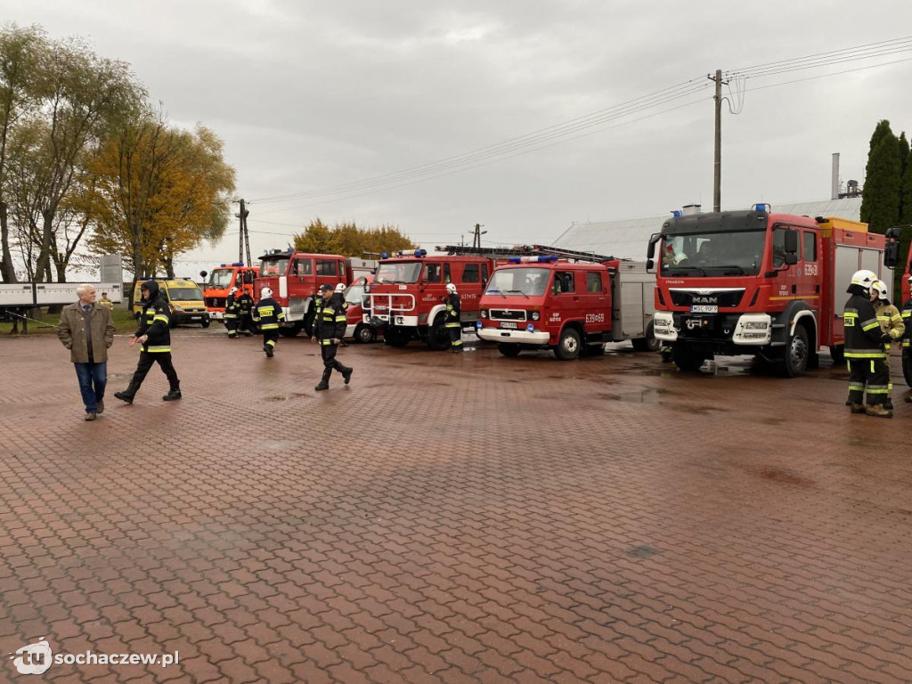 Ćwiczenia bojowe strażaków z powiatu