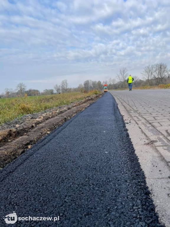 Remont poboczy na odcinku Witkowice-Brochów zakończony