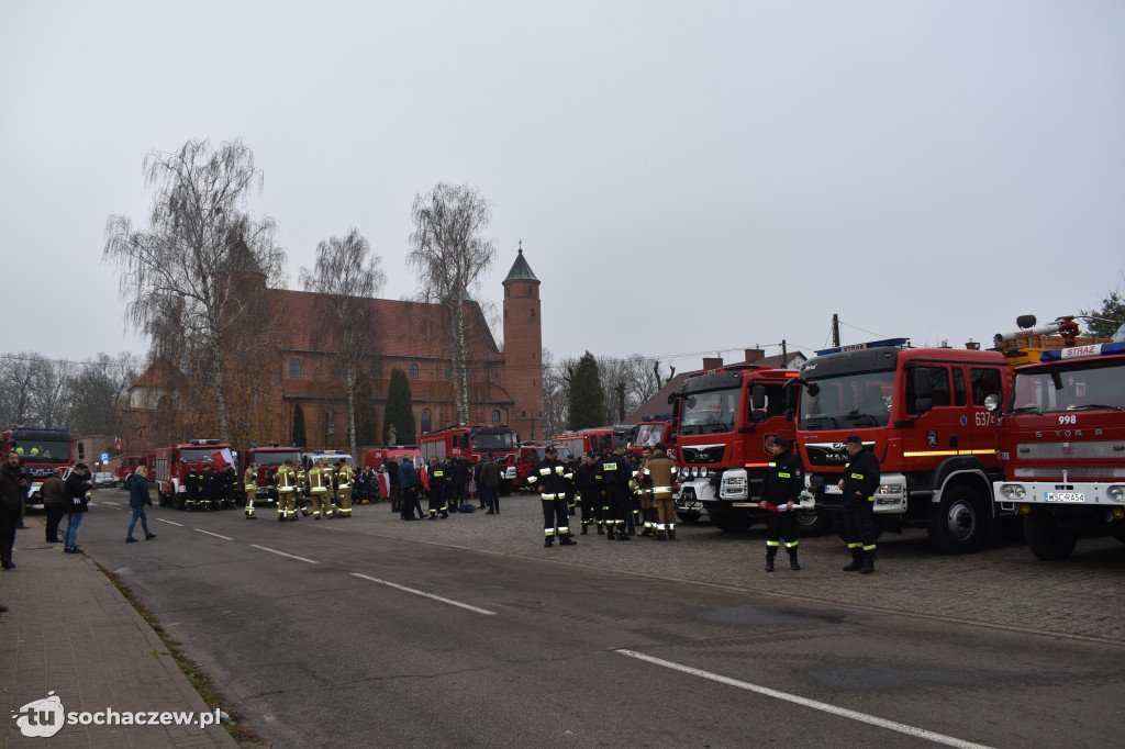 Brochów: strażacka akcja murem za mundurem