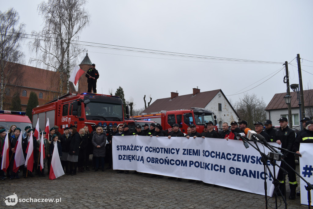Brochów: strażacka akcja murem za mundurem