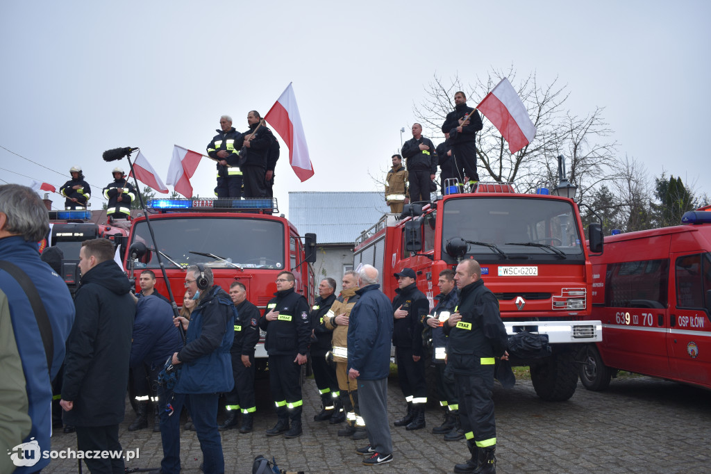 Brochów: strażacka akcja murem za mundurem