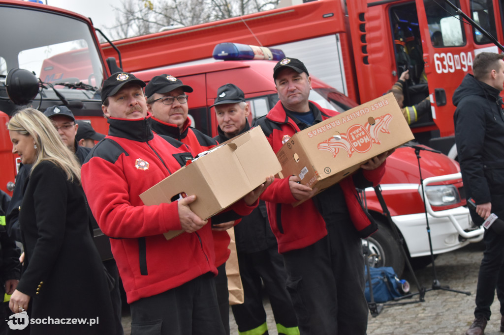 Brochów: strażacka akcja murem za mundurem