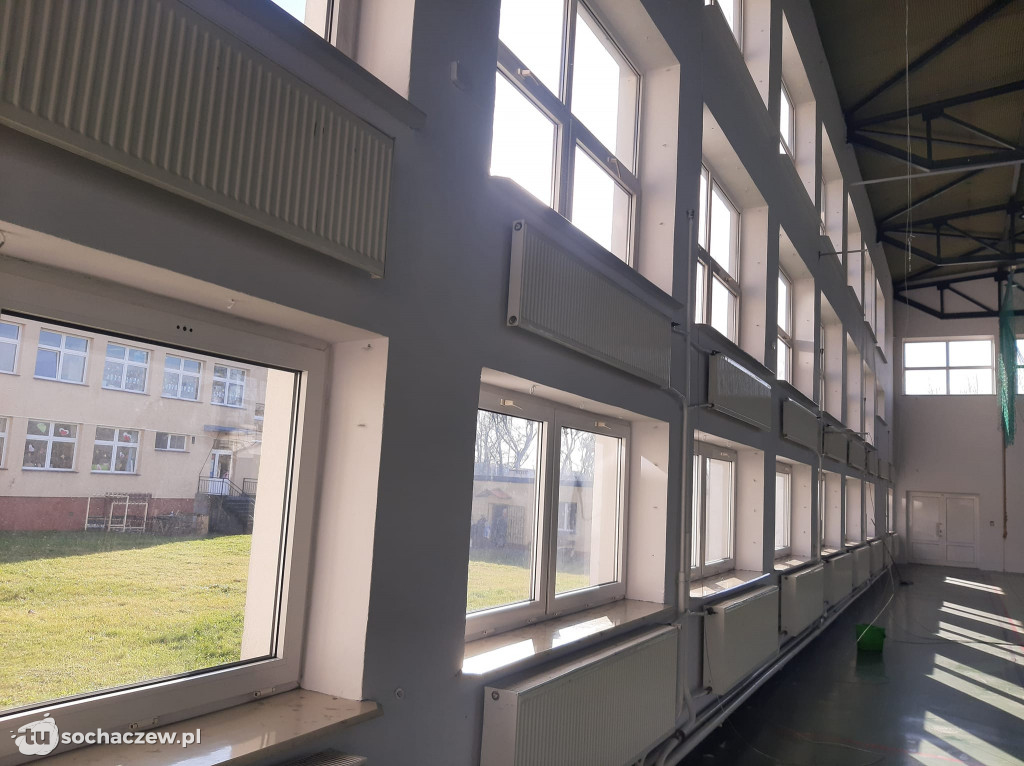 Rybno. Zakończono remont ścian sali gimnastycznej