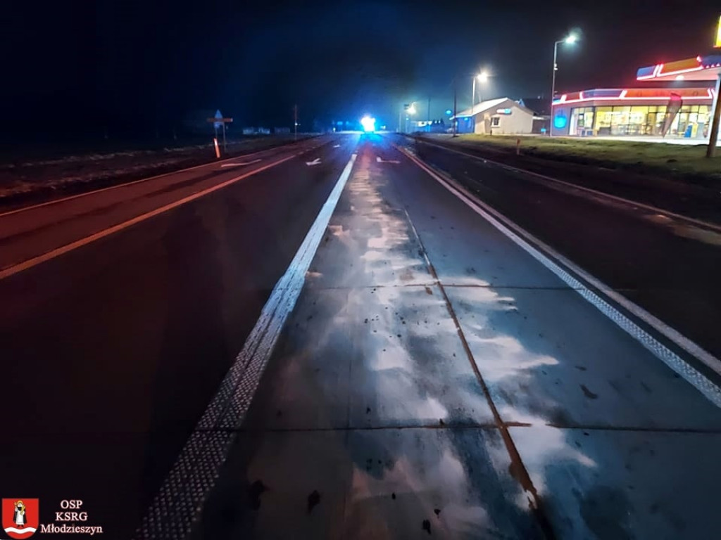 Wjechał w wysepkę na DK 50