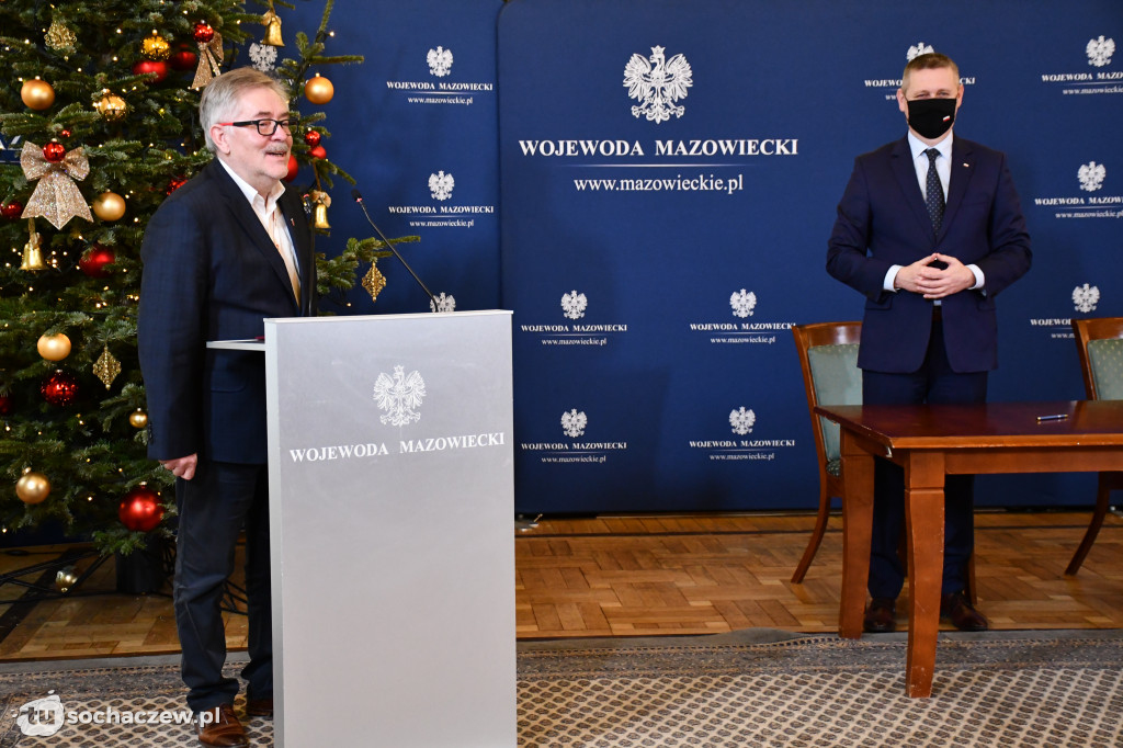 Gmina Sochaczew podpisanie umów u wojewody