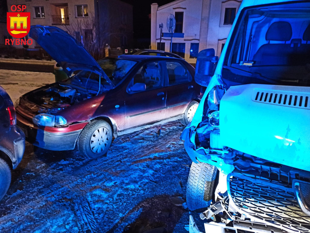Zderzenie czterech pojazdów w Rybnie