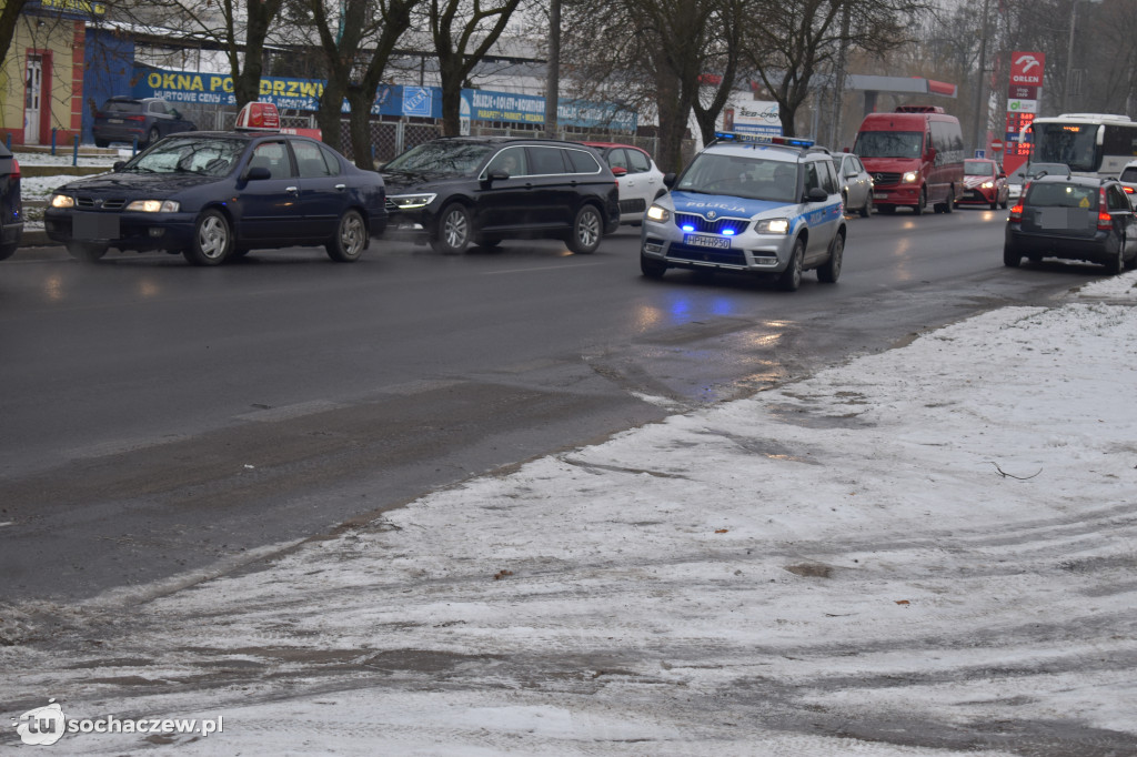 Zderzenie samochodów na Warszawskiej