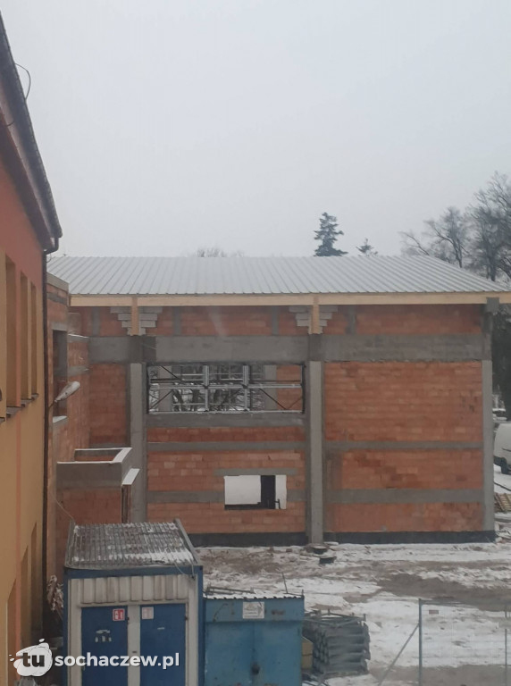 Hala Osiemdziesiątki pod dachem