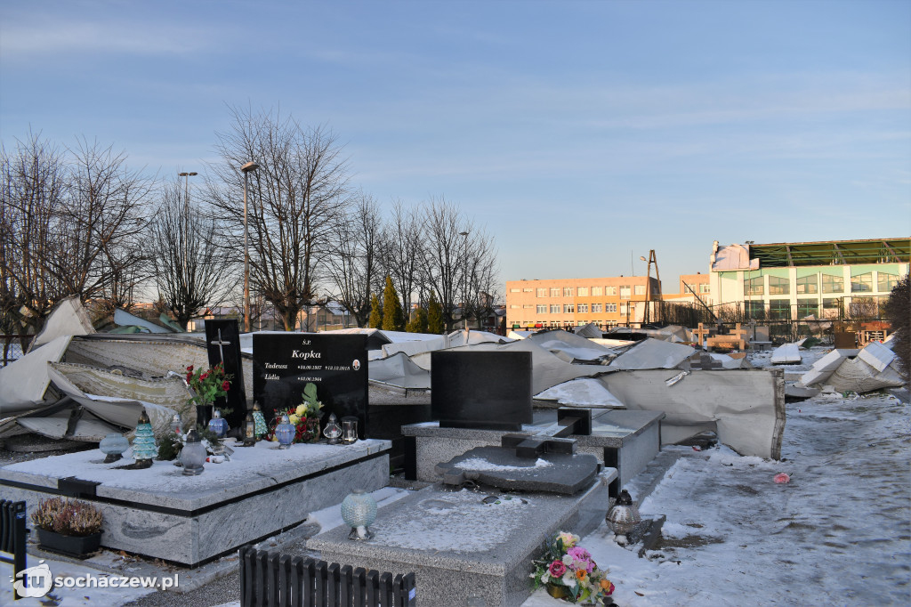 Cmentarz Trojanów dzień po nawałnicy