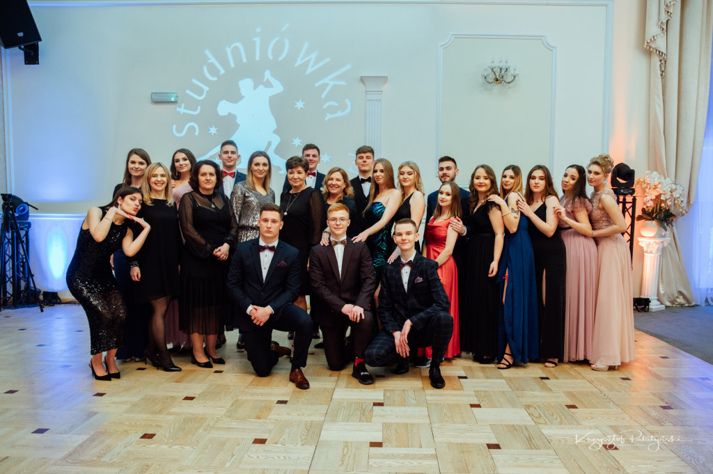 Studniówka w Iwaszkiewiczu