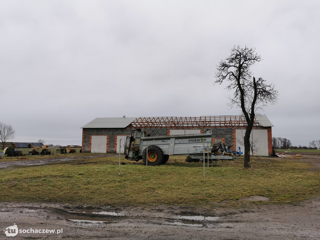 Skutki wichury pod Łowiczem 17.02