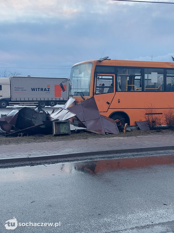 Skutki wichury pod Łowiczem 17.02