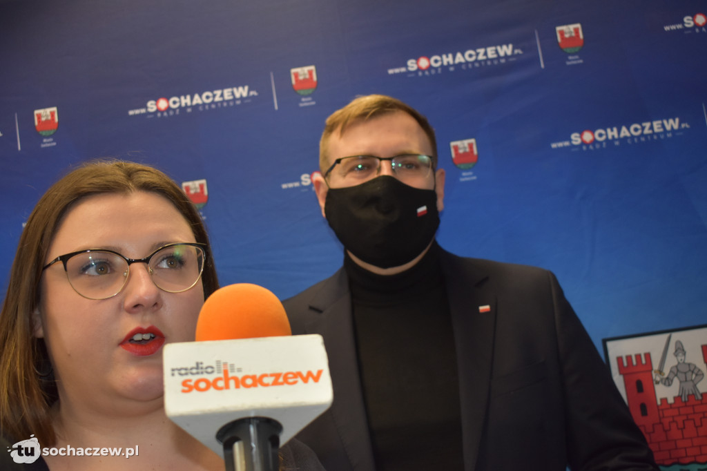 Przekazanie promes dla powiatu i miasta