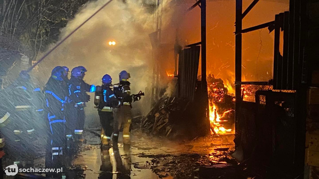 Pożar magazynu w Szczytnie