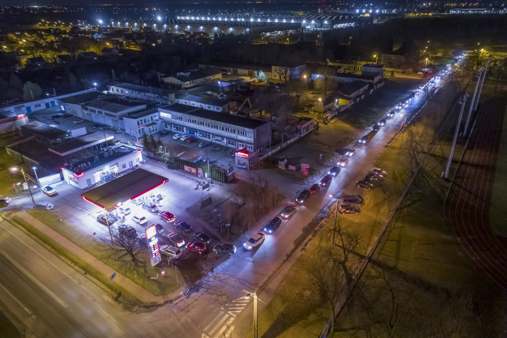 Najazd na stacje paliwowe w Socho