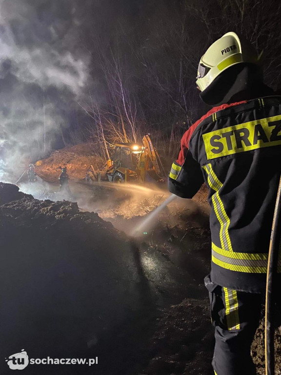 Nocny pożar w Topołowej