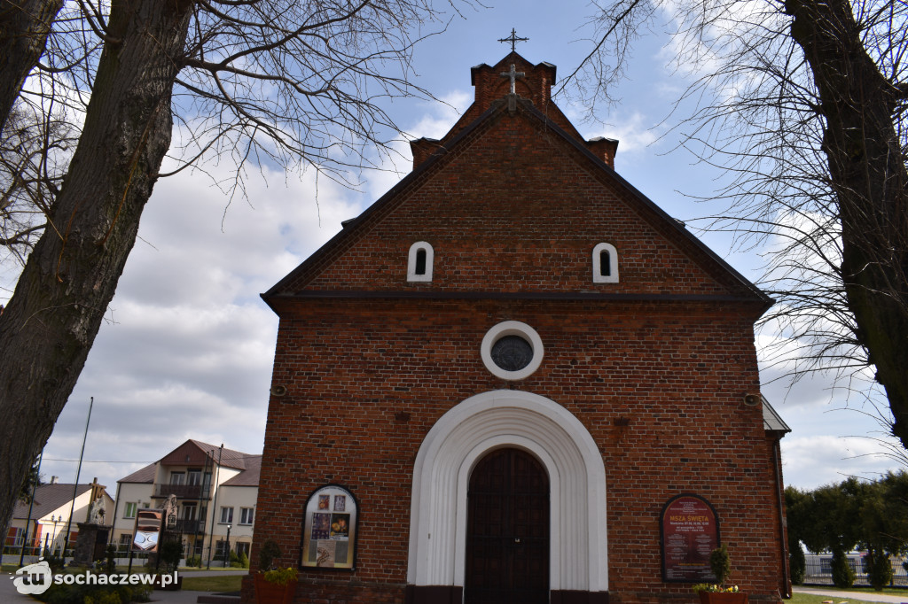 Badania konserwatorów w kościele Giżycach