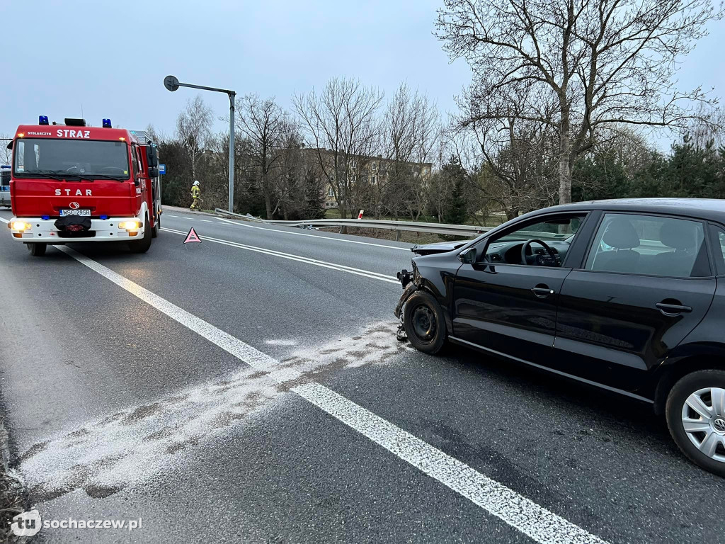 Zdarzenie drogowe w Bielicach na DK 50