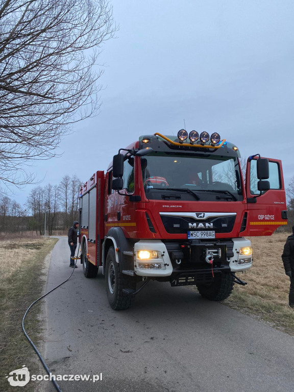 Pożar traw w Oluninie