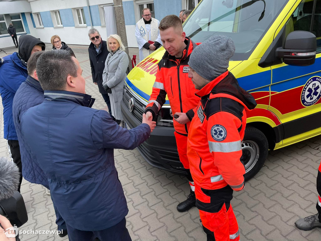 Nowe karetki dla Sochaczewa i Płocka