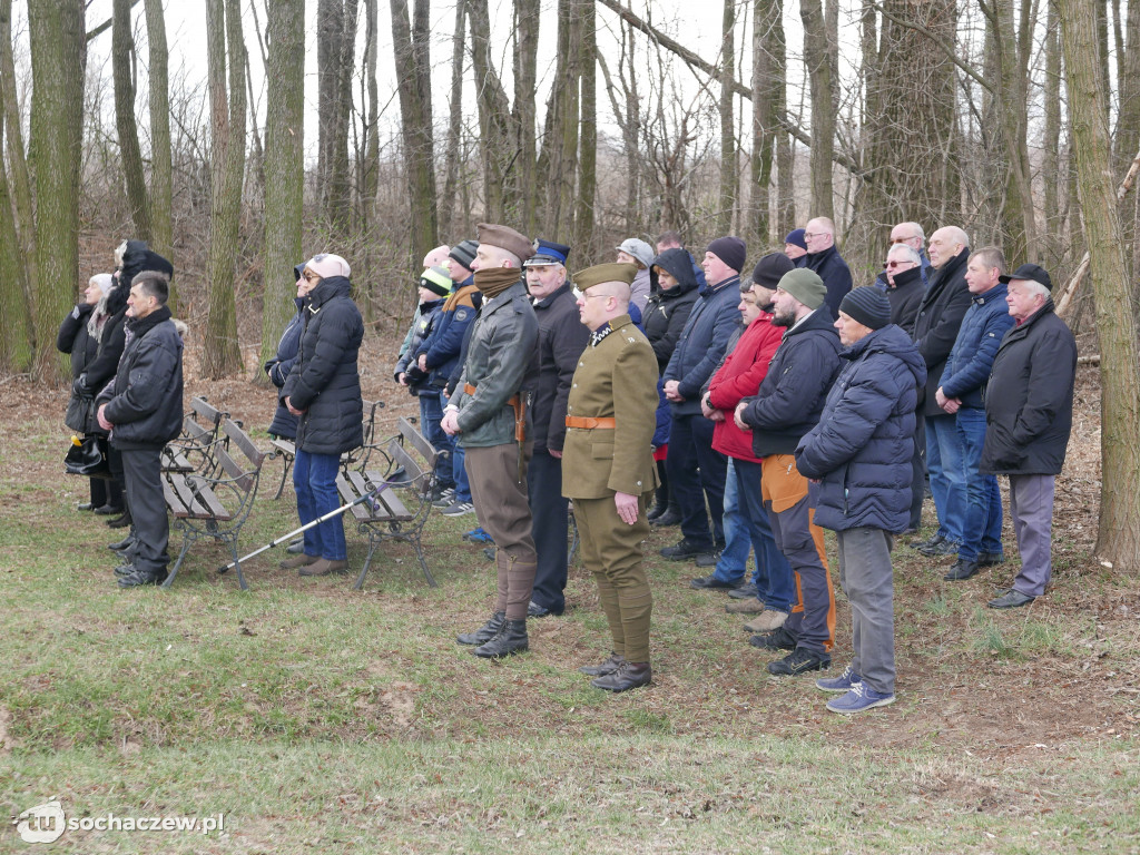 Uczcili poległych w Bronisławach