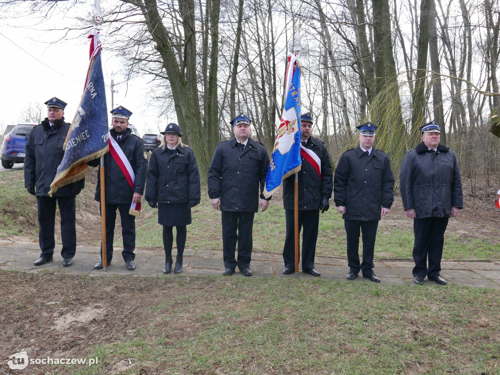 Uczcili poległych w Bronisławach