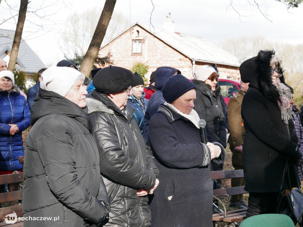 Uczcili poległych w Bronisławach